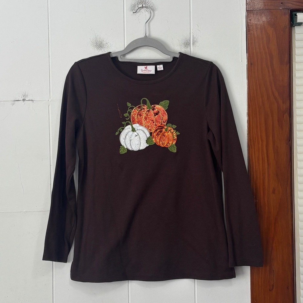 Quacker Factory Brown Long Sleeve Sequin Pumpkin Fall Top Small Womens